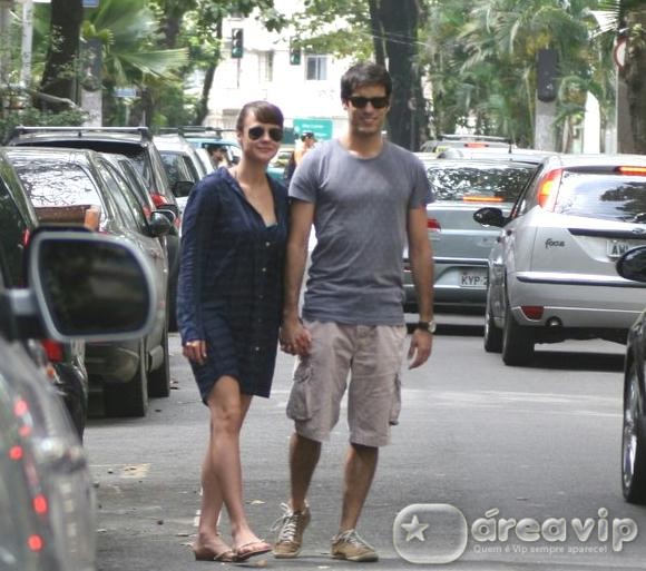 Juliana Silveira está grávida do namorado