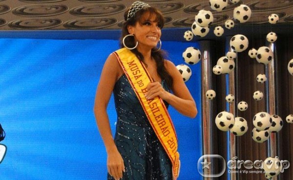 Representante do Grêmio é a vencedora do “Musa do Brasileirão 2010”, no Caldeirão