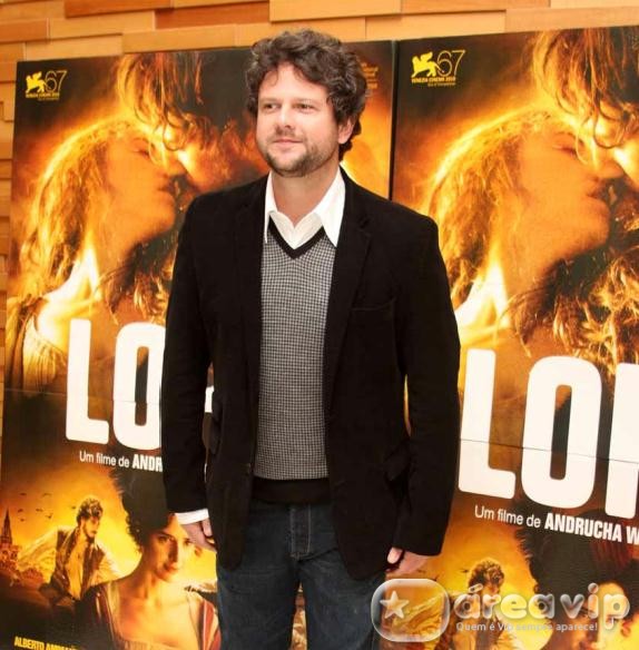 Selton Mello vai à pré-estreia de fime em Sampa