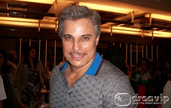 Edson Celulari passa por cirurgia no Rio de Janeiro