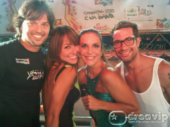 Sabrina Sato vai com o namorado em show de Ivete Sangalo