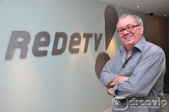 RedeTV! define diretor para Hebe Camargo