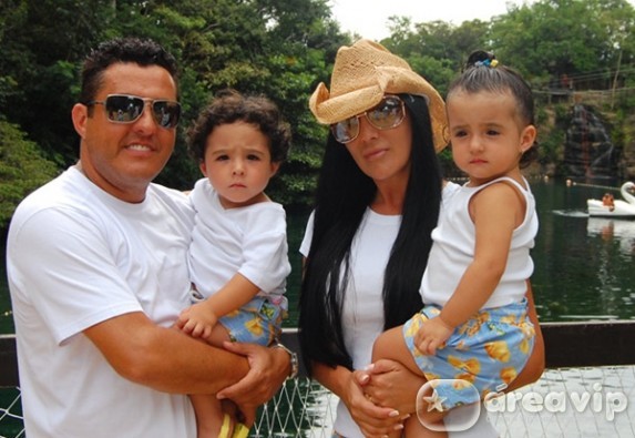 Cantor Bruno, que faz dupla com Marrone se casa em São Paulo