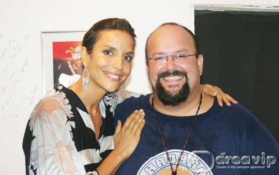 Ivete Sangalo e o irmão Jesus Sangalo
