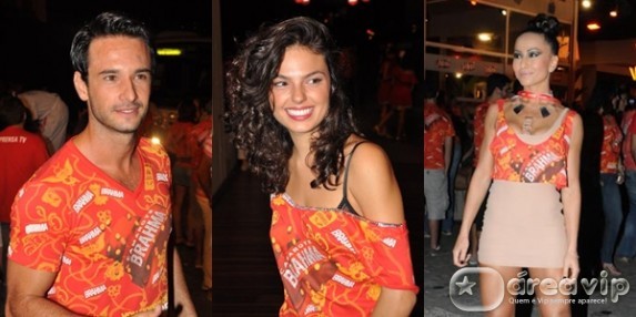 Desfile das campeãs atrai personalidades em camarote