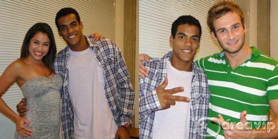 Ator de Malhação conhece os ex-BBBs Maria e Wesley