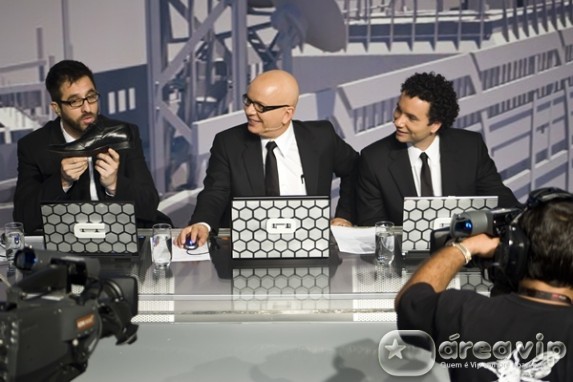 CQC mostra Danilo Gentili criando atrito com Renan Calheiros no Senado