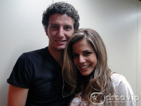 Elano - Nivea Stelmann