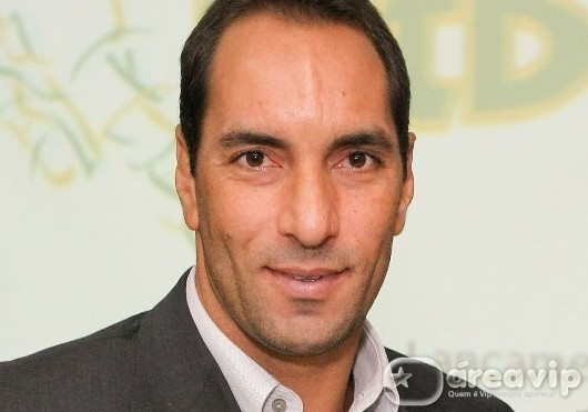 Justiça decreta prisão do ex-jogador Edmundo