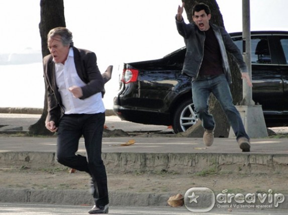 Insensato Coração - Milton morre atropelado