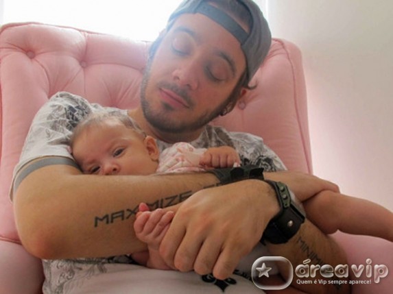 Max Porto e sua filha Luna