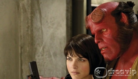 Super Tela exibe o filme “Hellboy 2 – O Exércio Dourado”