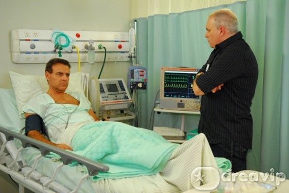 Vidas em Jogo - Maurício finge para Cleber nao lembrar de nada