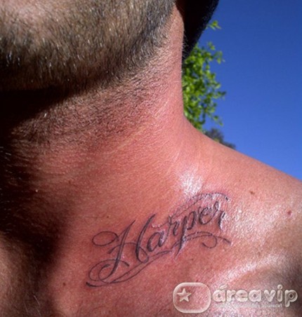 David Beckham faz tatuagem em homenagem à filha