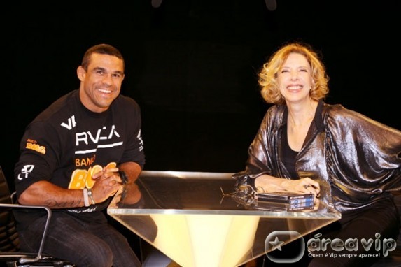 ‘Eu gostaria de uma revanche contra o Anderson’, afirma Vitor Belfort para Gabi