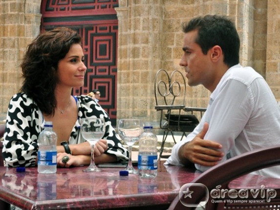 Ricardo Pereira grava com Giovanna Antonelli na Colômbia