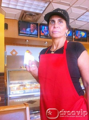 Dono diz que ‘trabalho’ de Gretchen foi só para promover restaurante