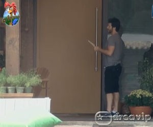 Marlon lê punição