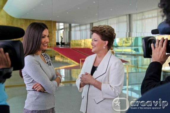 Fantástico exibe entrevista exclusiva com Dilma Rousseff