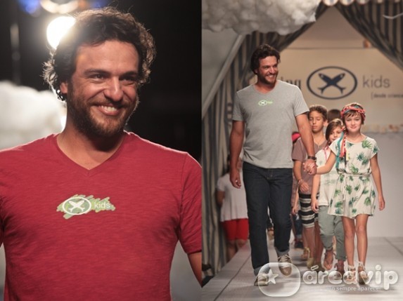 Rodrigo Lombardi desfila em São Paulo