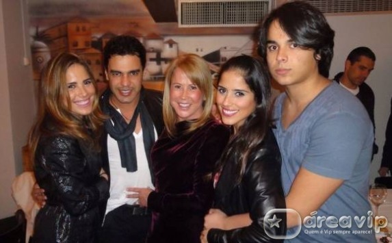 Zilú vem de Miami para show de Zezé Di Camargo e Luciano no Rio, diz coluna