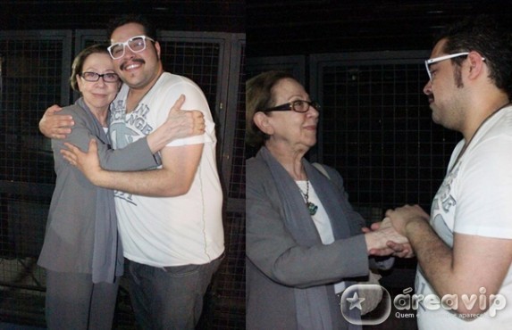 Fernanda Montenegro prestigia Tiago Abravanel em teatro