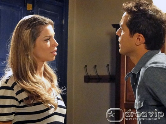 Vicente briga com Lucena e questiona se eles devem se casar