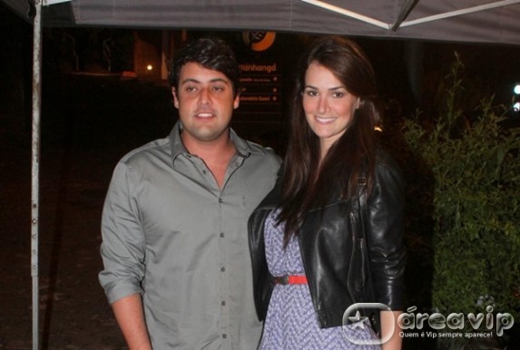 Bruno de Luca e Priscila Machado