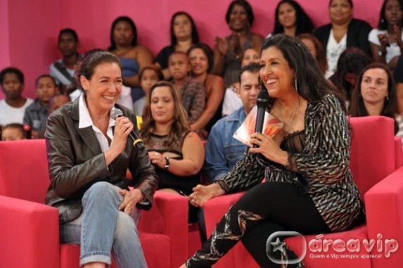Zeca Pagodinho, Michel Teló e Lilia Cabral fazem a festa no ‘Esquenta’