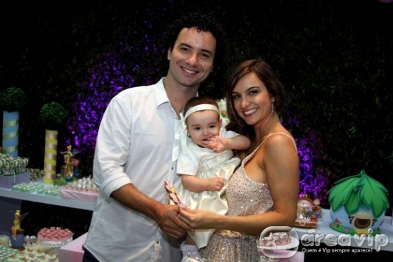 Marco Luque comemora aniversário da filha