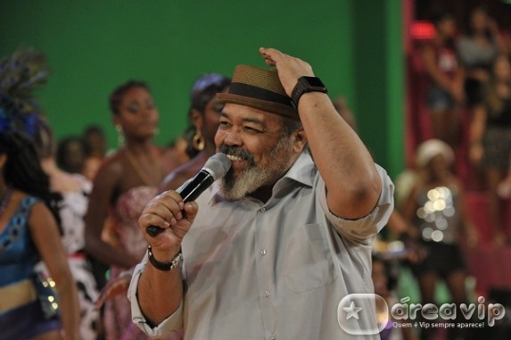 Jorge Aragão e Seu Jorge agitam o ‘Esquenta!’