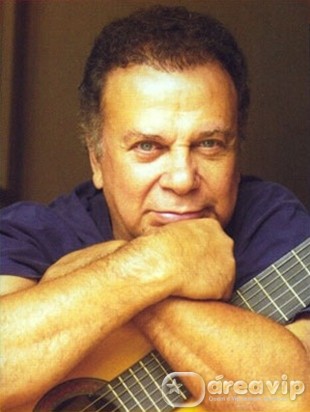 Pery Ribeiro morre aos 74 anos