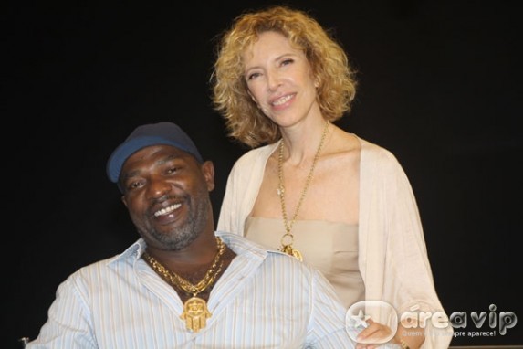 ‘Tenho 21 filhos. Tô indo rumo aos 30’, afirma Mr. Catra a Gabi