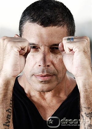 Alexandre Frota grava piloto de programa que mistura “Pânico” com “Legendários”, no SBT