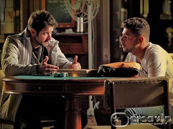 Avenida Brasil - Tufao assume para Jorginho que atropelou Genesio