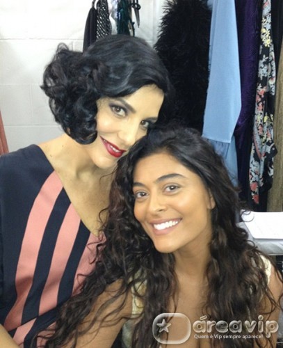 Ivete Sangalo posta foto com Juliana Paes em ‘Gabriela’