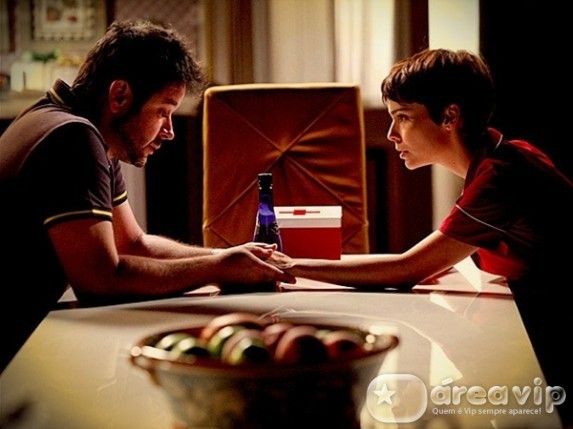 Avenida Brasil - Tufao desabafa com a cozinheira