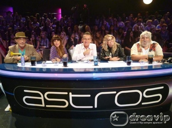 Karina Bacchi participa do programa ‘Astros’