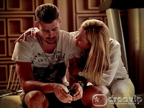 Avenida Brasil - Jorginho e Carminha