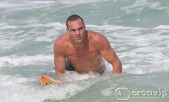 Paulo Zulu vai apresentar “The Amazing Race” no Brasil