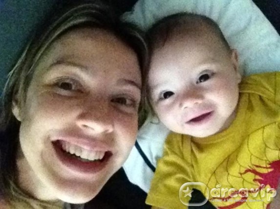 Luana Piovani com o filho