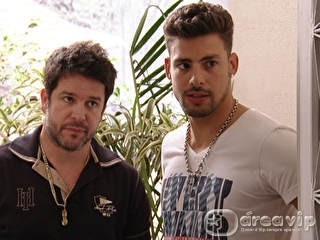 Avenida Brasil - Jorginho e Tufão