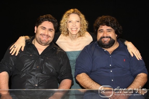 “Nós nunca brigamos”, afirmam César Menotti e Fabiano no De Frente Com Gabi