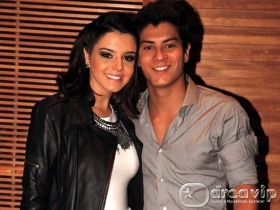 Giovanna Lancellotti e Arthur Aguiar