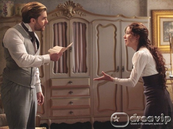 Lado a Lado - Edgar acredita que Laura lhe escondeu a carta por maldade