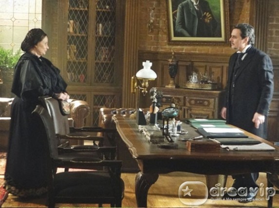 Lado a Lado - Eulália é curta e grossa em sua ameaça a Bonifácio