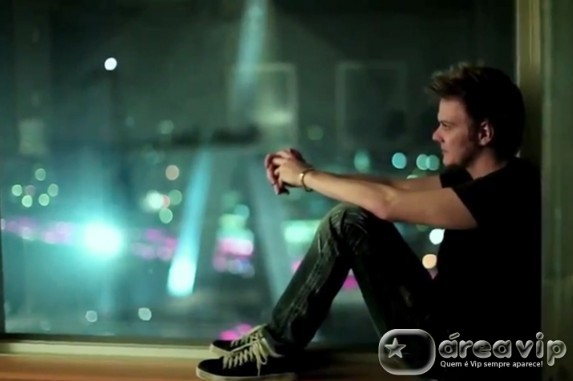 Michel Teló lança novo clipe – Veja!