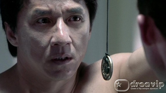Filme - O Medalhão