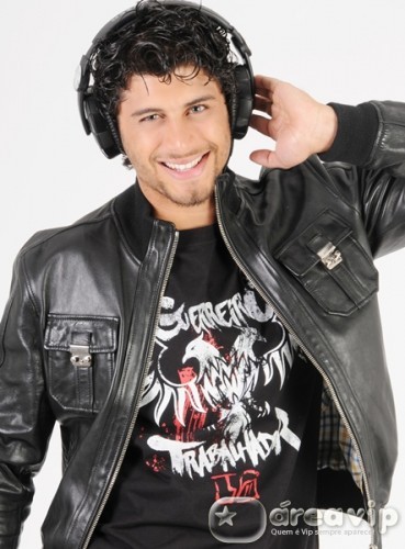 Música de Jesus Luz entra na trilha da novela “Guerra dos Sexos”