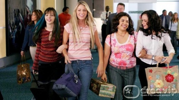 Sessão da Tarde exibe o filme ‘Quatro Amigas e um Jeans Viajante’